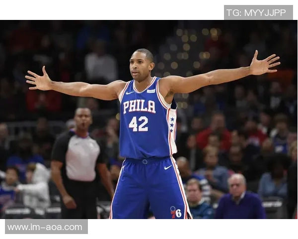 恩比德半场表现抢眼砍下23分8篮板完美罚球9中9助球队领先